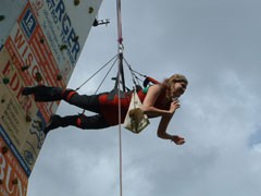 hang_and_throw03.jpg