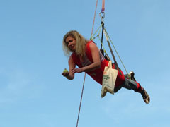 hang_and_throw04.jpg